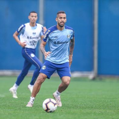 Rômulo, volante do Grêmio