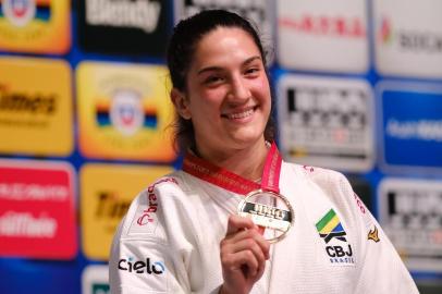  Mundial Judô Senior Tóquio 2019 - 30/08/2019 - Categoria (-78kg) - Disputa Bronze - Mayra Aguiar (BRA) Conquista a medalha de bronze. Foto: Roberto Castro/ rededoesporte.gov.brIndexador: ROBERTO CASTRO