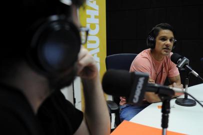  CAXIAS DO SUL, RS, BRASIL, 30/08/2019 - Programa show dos esportes com o convidado Lauro, ex-jogador do Juventude. Apresentação de Eduardo Costa e Marcelo Rocha. (Marcelo Casagrande/Agência RBS)