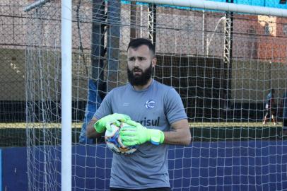 Fábio Rampi, goleiro do São José