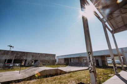  Cachoeirinha, RS, BRASIL, 27/08/2019: Recursos liberados para retomada de obra parada em Cachoeirinha. Centro de Artes e Esportes Unificados (CEUs) de Cachoeirinha. Rua Estrela, Vila Anair . (Foto: Omar Freitas / Agência RBS)Indexador: NGS