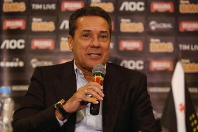  Vanderlei Luxemburgo é apresentado no Vasco