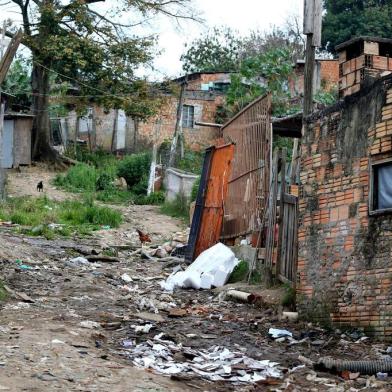  PORTO ALEGRE, RS, BRASIL, 30/08/2019- Área do bairro Bom Jesus, na zona leste da Capital, será desocupada pela prefeitura. Moradores que ocupam o espaço há 40 anos têm se mobilizado contra a ação. Eles alegam falta de informações e ilegalidades por parte da prefeitura.(FOTOGRAFO: FERNANDO GOMES / AGENCIA RBS)