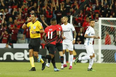  CURITIBA, RS, BRASIL, 04/09/2019- Athletico-PR x Grêmio: Grêmio enfrenta o Athletico-PR na Arena da Baixada, em Curitiba, pelo jogo de volta da semifinal da Copa do Brasil.(Foto: Marco Favero / Agencia RBS)