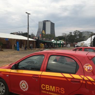 Corpo de Bombeiros vistoria Acampamento Farroupilha em Porto Alegre