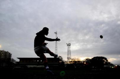  BENTO GONÇALVES, RS, BRASIL, 11/1/2018Treiino de Rugby do Farrapos antes da final.(Lucas Amorelli/Agência RBS)