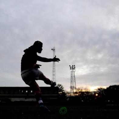  BENTO GONÇALVES, RS, BRASIL, 11/1/2018Treiino de Rugby do Farrapos antes da final.(Lucas Amorelli/Agência RBS)