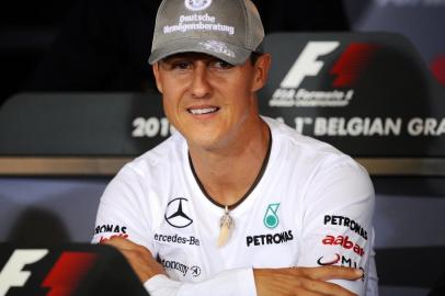 O piloto alemão Michael Schumacher, da equipe Mercedes, durante entrevista no dia em que pediu desculkpas para Rubens BarrichelloMercedes GPs German driver Michael Schumacher attends a press conference at the Spa-Francorchamps circuit on August 26, 2010 in Spa, three days ahead of the Formula One Belgian Grand Prix.               AFP PHOTO / FRED DUFOUR