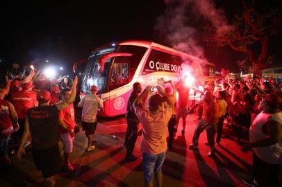 inter, embarque, curitiba, athletico-pr, copa do brasil