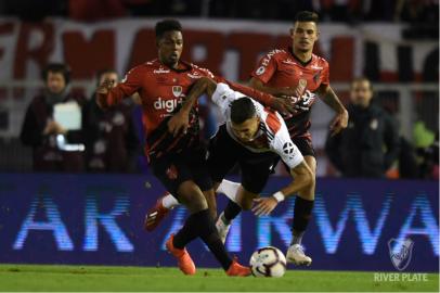 River Plate venceu Athletico-PR por 3 a 0 na final da Recopa Sul-Americana