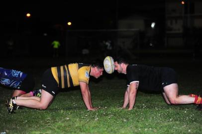  CAXIAS DO SUL, RS, BRASIL, 10/09/2019. O Serra Gaúcha Rugby estreia em casa neste fim de semana no Super 13, o campeonato brasileiro da modalidade. A equipe realizou treinamento no Estádio Municipal de Caxias do Sul. (Porthus Junior/Agência RBS)