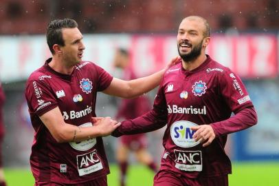  CAXIAS DO SUL, RS, BRASIL, 17/09/2019. SER Caxias x Avenida, jogo Grupo B, válido pela 6ª rodada da Copa Seu Verardi e realizado no estádio Centenário. (Porthus Junior/Agência RBS)