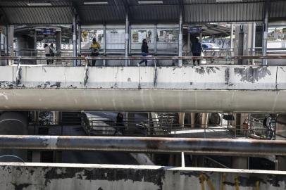  PORTO ALEGRE, RS, BRASIL - 2019.09.19 - Raio X dos terminais de ônibus da capital. Na foto: Terminal Carlos Gomes x Protásio Alves (Foto: ANDRÉ ÁVILA/ Agência RBS)Indexador: Andre Avila