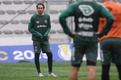  CAXIAS DO SUL, RS, BRASIL (20/09/2019)Último treino do juventudo no Estádio Alfredo Jaconi antes de viajar para o jogo contra o Nautico. Na foto, Aprile. (Antonio Valiente/Agência RBS)