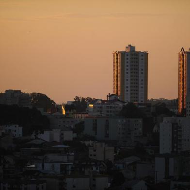 CAXIAS DO SUL, RS, BRASIL, 29/08/2018Vista de Caxias no bairro Panazzolo. Vistas aéreas de Caxias, gerais.  (Lucas Amorelli/Agência RBS)