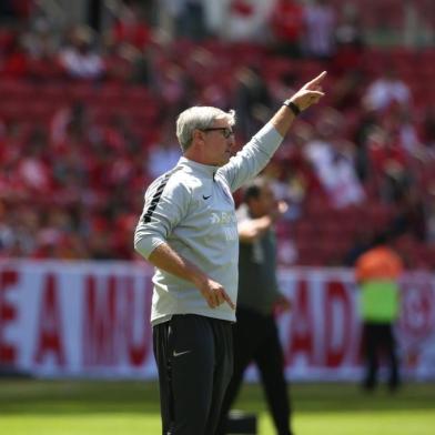 Inter recebe a Chapecoense pela 20ª rodada do Brasileirão no Beira-Rio. Técnico Odair Hellmann