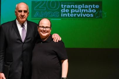  Primeiro transplante de pulmão intervivos fora dos EUA completa 20 anosFeito foi realizado pelo médico José Camargo, na Santa Casa de Porto Alegre