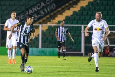 Figueirense perdeu por 3 a 0 para o Bragantino, em casa, pela Série B