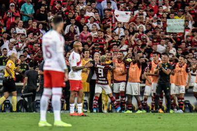 Flamengo x InternacionalRIO DE JANEIRO, RJ - 25.09.2019: FLAMENGO X INTERNACIONAL - Gabigol marca gol de penalti durante Flamengo x Internacional, partida válida pela 20ª rodada do Campeonato Brasileiro, realizada no estádio Maracanã, localizado na cidade do Rio de Janeiro, na noite desta quarta-feira (25). (Foto: Nayra Halm /Fotoarena/Folhapress) ORG XMIT: 1800226