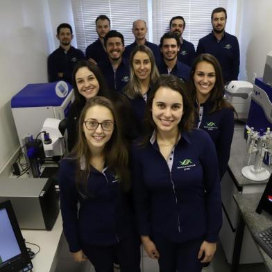  O professor Jonas Arnemann e sua equipe do Molecular Insect Lab da UFSM fizeram uma pesquisa para combater a mosca branca, uma praga que prejudica produtores rurais do Vale do Caí.