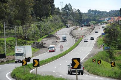  FARROUPILHA, RS, BRASIL, 27/09/2019. Novo trevo de acesso a Forqueta, na ERS-122, no antigo posto do Pedágio. Obras foram concluídas e motoristas já poderão utilizar o acesso. (Porthus Junior/Agência RBS)