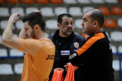  CARLOS BARBOSA, RS, BRASIL (29/07/2019)Depois de conquistar a Libertadores, ACBF foca na Liga Nacional de Futsal. Na foto, técnico Marquinhos Xabier. (Antonio Valiente/Agência RBS)