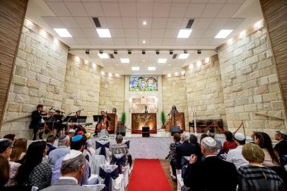  PORTO ALEGRE, RS, BRASIL, 29/09/2019:  Celebração do Ano-Novo judaico na Sociedade Israelita Brasileira de Cultura e Beneficência. (Foto: Omar Freitas / Agência RBS)