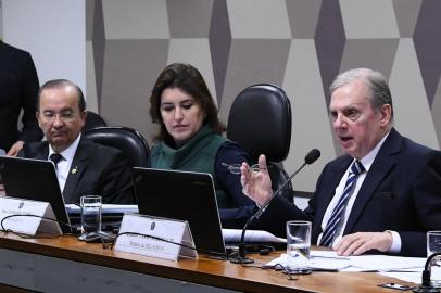 ComissÃ£o de ConstituiÃ§Ã£o, JustiÃ§a e Cidadania (CCJ) realiza reuniÃ£o deliberativa com item Ãºnico: PEC 6/2019, que modifica o sistema de previdÃªncia social. Mesa: vice-presidente da CCJ, senador Jorginho Mello (PL-SC); presidente da CCJ, senadora Simone Tebet (MDB-MS); relator da PEC 6/2019, senador Tasso Jereissati (PSDB-CE), em pronunciamento.Foto: Geraldo Magela/AgÃªncia Senado