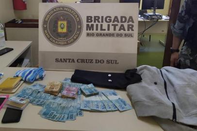 Brigada Militar prende trio, após comerciante ser baleado em assalto em Vera Cruz, no Vale do Rio Pardo