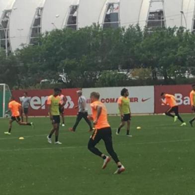 DAlessandro participa do treino do Inter e deve reforçar time contra o Cruzeiro