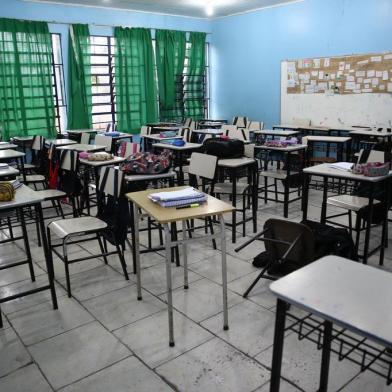  ALVORADA, RS, BRASIL - 03.10.2019 - Escola Estadual Carlos Drummond de Andrade, de Alvorada, foi indicada pela Secretaria Estadual de Educação do RS para integrar o programa de escolas cívico-militares do Ministério da Educação. (Foto: Jefferson Botega/Agencia RBS)