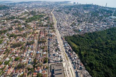  PORTO ALEGRE, RS, BRASIL, 01/10/2019: Obras da avenida Tronco com drone(Foto: Omar Freitas / Agência RBS)Local: Porto Alegre