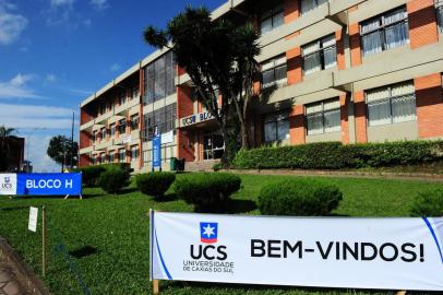  CAXIAS DO SUL, RS, BRASIL, 22/11/2015. Vista do bloco H da Universidade de Caxias do Sul (UCS). Hoje foi dia de Enade, realizado na instituição. (Porthus Junior/Pioneiro)