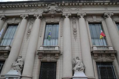  PORTO ALEGRE-RS- BRASIL- 31/12/2018- Posse de Eduardo Leito ao Governo do Estado. Palácio piratiní já está decorado para a solenidade de posso de Eduardo leite.   FOTO FERNANDO GOMES/ ZERO HORA.