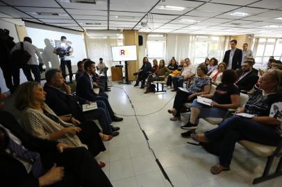  PORTO ALEGRE, RS, BRASIL - 09.10.2019 - Reunião de Eduardo Leite com o CPERS. (Foto: Robinson Estrasulas/Agencia RBS)