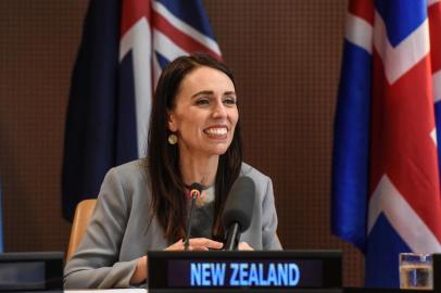 World Leaders Address United Nations General AssemblyNEW YORK, NY - SEPTEMBER 25 : Prime Minister of New Zealand, Jacinda Ardern announces the launch of a new initiative on climate change, trade and sustainability during the United Nations General Assembly at the United Nations on September 25, 2019 in New York City. The United Nations General Assembly, or UNGA, is expected to attract over 90 heads of state in New York City for a week of speeches, talks and high level diplomacy concerning global issues   Stephanie Keith/Getty Images/AFPEditoria: POLLocal: New YorkIndexador: STEPHANIE KEITHSecao: DiplomacyFonte: GETTY IMAGES NORTH AMERICAFotógrafo: STR