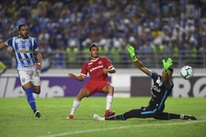  Gol anulado de Guilherme Parede contra o CSA. 