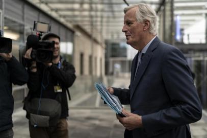 EU Brexit negotiator Michel Barnier arrives at the EU headquarters in Brussels on October 11, 2019 for a meeting with EU ambassadors. (Photo by Kenzo TRIBOUILLARD / AFP)