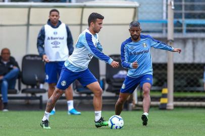 RS - FUTEBOL/TREINO GREMIO  - ESPORTES - Jogadores do Gremio realizam treino durante a manha desta terca-feira, na preparação para o Campeonato Brasileiro 2019. FOTO: LUCAS UEBEL/GREMIO FBPA