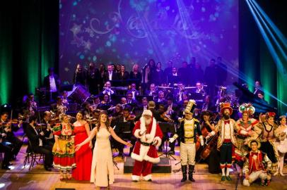  PORTO ALEGRE, RS, BRASIL - 15/10/2019O concerto A Magia do Natal no Theatro São Pedro com a Orquestra Sinfônica de Gramado será uma prévia para o público a nove dias da abertura oficial do 34º Natal Luz de Gramado.