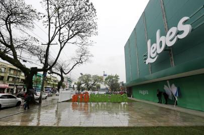  PORTO ALEGRE, RS, BRASIL, 16-10-2019: Lebes inaugura nova loja amanhã na avenida Farrapos, no 4º Distrito. (Foto: Mateus Bruxel / Agência RBS)