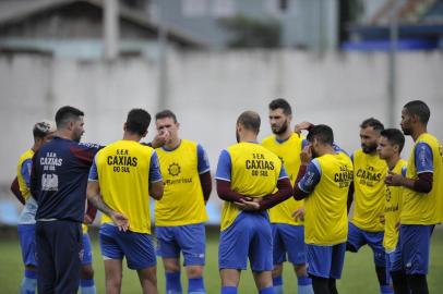  CAXIAS DO SUL, RS, BRASIL, 18/09/2019SER Caxias treina para enfrentar o Santo ângelo fora de casa no próximo domingo pela Copa Seu Verardi.(Lucas Amorelli/Agência RBS)