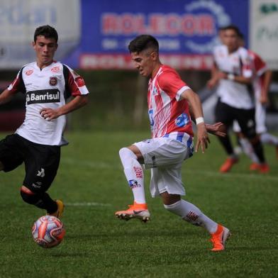  CAXIAS DO SUL, RS, BRASIL, 20/10/2019 - Apafut e Brasil-Pel se enfrentam em jogo válido pela Semifinal do Campeonato Gaúcho Sub 17. (Marcelo Casagrande/Agência RBS)