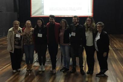 Ao final da Conferência Municipal de Cultura foram aclamados oito delegados que representarão Caxias do Sul na Conferência Estadual de Cultura, ainda sem data para ser realizada. Os delegados são: Magali Quadros, Maria Cecília Pozza, Cristina Nora Calcagnotto, Aline Carneiro, Matheus Brusa, Adriano Richardi, Carine Turelly e Caroline Varta.