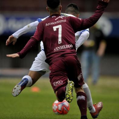  CAXIAS DO SUL, RS, BRASIL, 06/10/2019SER Caxias vence por 2 a 0 o time do São José pela Copa Seu Verardi.(Lucas Amorelli/AgÊncia RBS)