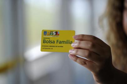 Imagem do cartão do Bolsa Família