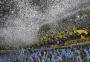 Papel picado arremessado por torcida do Boca atrasa começo do jogo na Bombonera