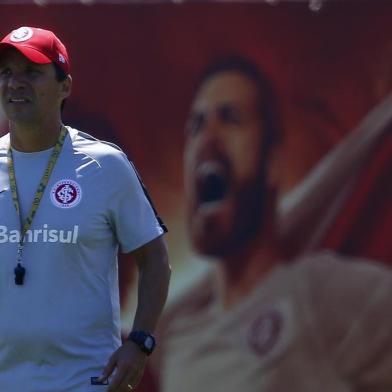  PORTO ALEGRE, RS, BRASIL, 23/10/2019- Primeiro treino do técnico Zé Ricardo no Internacional no CT Parque Gigante. (FOTOGRAFO: MATEUS BRUXEL / AGENCIA RBS)