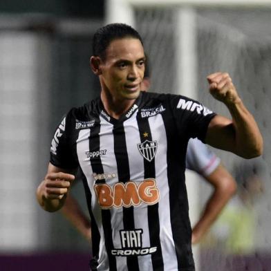  Ricardo Oliveira of Brazil's Atletico Mineiro, celebrates his goal against Uruguay's Danubio, during their 2019 Copa Libertadores football match, held at Independencia stadium, in Belo Horizonte, Brazil, on February 12, 2019. (Photo by DOUGLAS MAGNO / AFP)Editoria: SPOLocal: Belo HorizonteIndexador: DOUGLAS MAGNOSecao: soccerFonte: AFPFotógrafo: STR