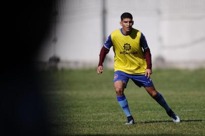  CAXIAS DO SUL, RS, BRASIL (25/10/2019)Treino do Ser Caxias no CT do Estádio Centenário. Na foto, Márcio Jonatan. (Antonio Valiente/Agência RBS)